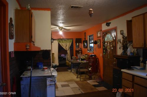 3352 Diddly Rd, Sunny Hills FL  32428-4767 exterior