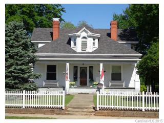 308 Camden Rd, Wadesboro, NC 28170-2632
