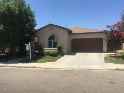 3391 Hornet Ave, Fresno, CA 93737-9276