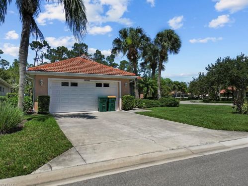 6066 Highwood Park Ct, Naples, FL 34110-2378