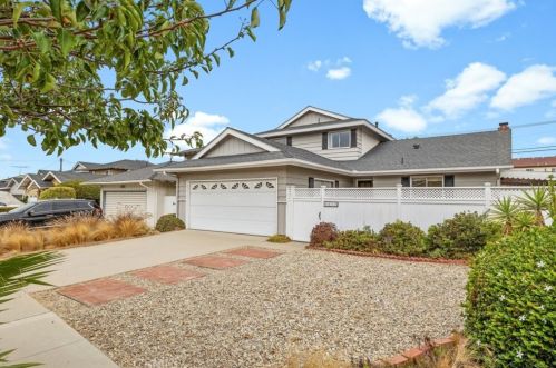 3617 228th St, Torrance, CA 90505-2669