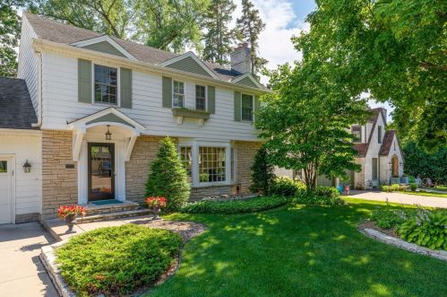 5034 Bruce Pl, Minneapolis, MN 55424-1320