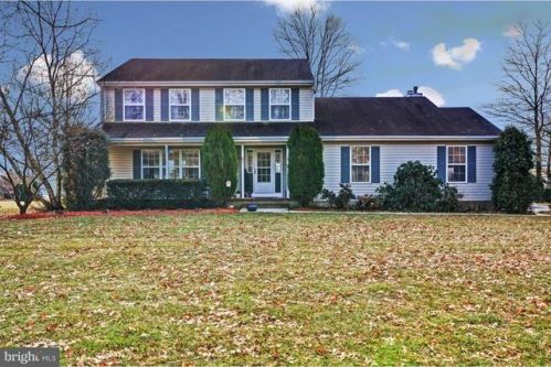 259 Warren Dr, North Hanover, NJ 08562-1533