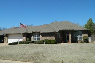 401 Mimosa Ln, Lawton, OK 73507-1632