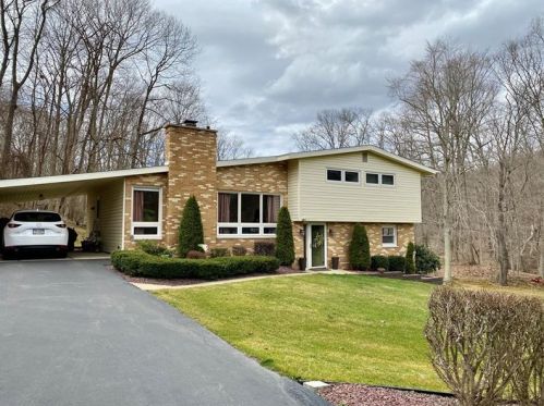 801 Fairfield Ave, New Castle, PA 16105-2367