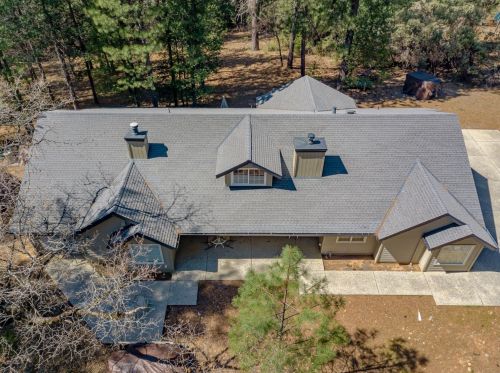 12254 Pine Crest Dr, Grass Valley, CA 95949-6574