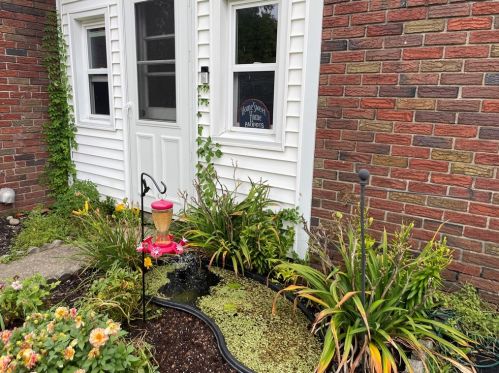 105 Williamson Rd, Greenville, PA 16125-1143