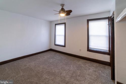 98 State St, Camden NJ  08102-2109 exterior