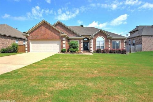9708 Wild Mountain Dr, North Little Rock, AR 72120-4366