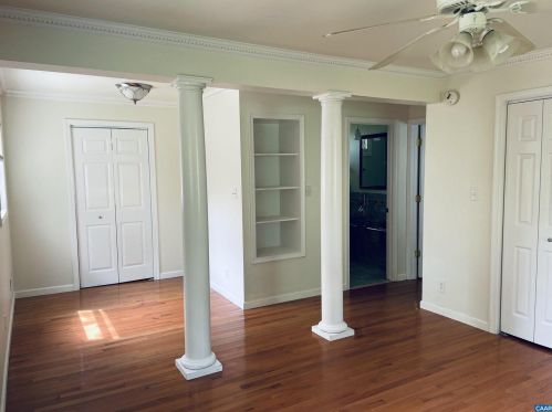 7317 Corville Farm Rd, Crozet VA 22932-3223 exterior