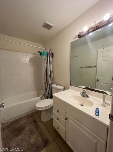 5311 Banning St, Lehigh Acres FL 33971-6404 exterior