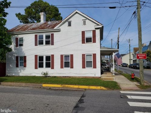 23 Front St, Frederica, DE 19946-4601
