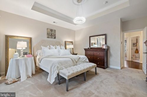 4318 Wisley Turn, Woodbridge VA  22192-7822 exterior