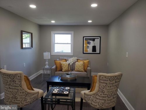 194 Northampton Dr, Willingboro NJ  08046-1343 exterior