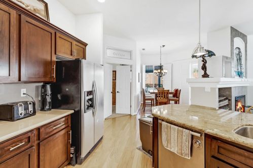 9247 Brown Rd, Elk Grove CA  95624-3917 exterior