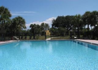 806 Meadows Cir, Boynton Beach FL  33436-8936 exterior