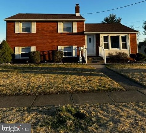 243 Park Dr, Gloucester, NJ 08031-1505
