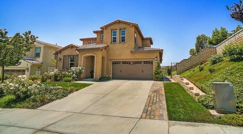 28709 Iron Village Dr, Santa Clarita, CA 91354-1174