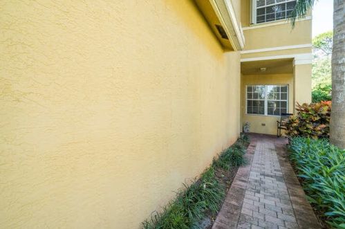 7953 Parsons Pine Dr, Boynton Beach, FL 33437-7527