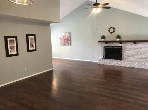 1512 Colony St, Lewisville, TX 75028-2503