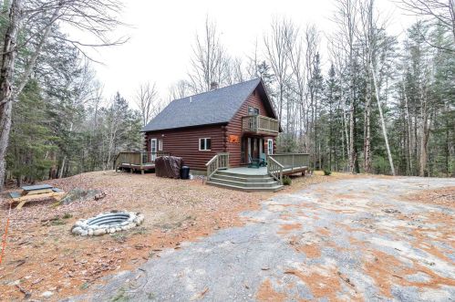 42 Sugar Run, Ellsworth NH  03285-6852 exterior