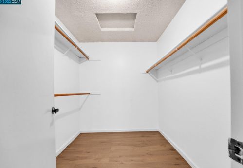 1570 London Cir, Benicia CA  94510-1339 exterior