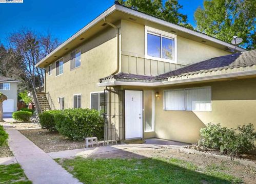 5683 Playa Del Rey, San Jose, CA 95123-2820
