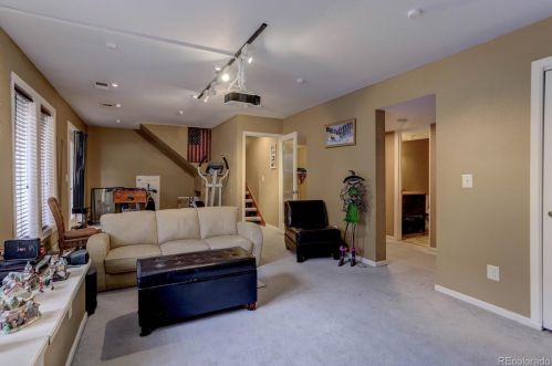 852 Krameria St, Denver CO 80220-4651 exterior