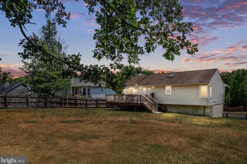 5901 Danielle Dr, Fredericksburg VA  22407-6495 exterior