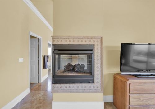 3959 Skyhawk Ln, Vacaville CA  95688-9516 exterior