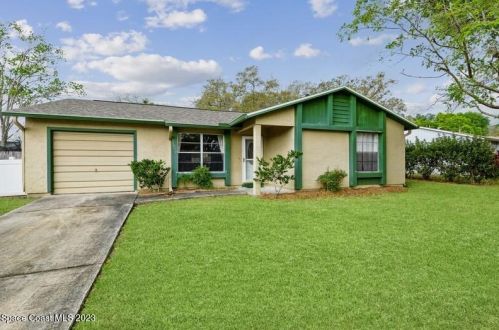1650 Privateer Dr, Titusville, FL 32796-1567