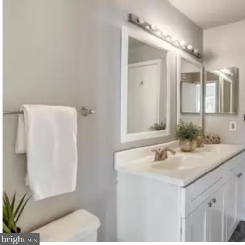 10543 Beacon Ridge Dr, Bowie MD  20721-2947 exterior