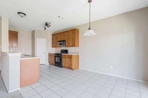 5804 Show Master Ln, Fort Worth TX  76179-2376 exterior