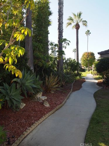 22728 Nadine Cir, Torrance CA  90505-8814 exterior