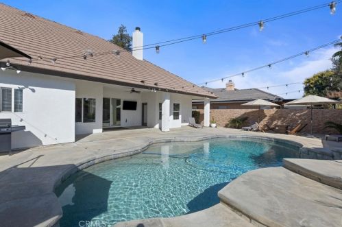 15417 Lila Rose Ct, Bakersfield CA  93314-5248 exterior