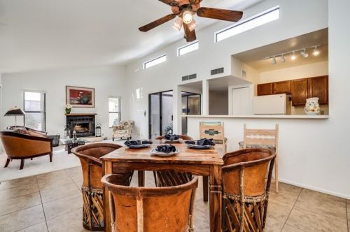7942 Sabino Sunrise Cir, Tucson, AZ 85750-9752
