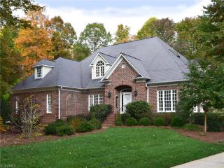 12 Provincetown Ct, Greensboro, NC 27408-3871