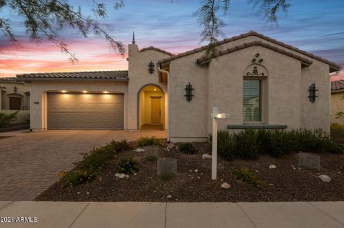 5210 206th Dr, Buckeye, AZ 85396