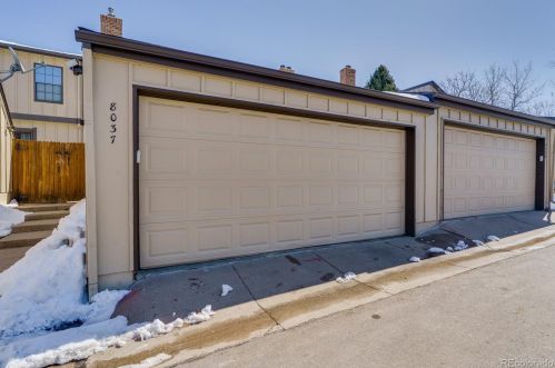8037 Phillips Cir, Englewood CO 80112-3254 exterior