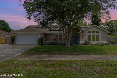 5090 Winchester Dr, Titusville FL  32780-6773 exterior