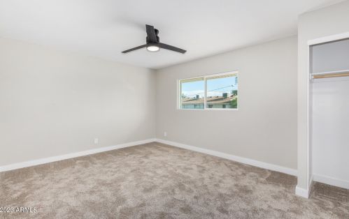 4587 17 Ave, Phoenix AZ 85086-6309 exterior