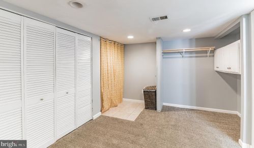 1914 Pohick Creek Ct, Woodbridge VA  22192-2454 exterior