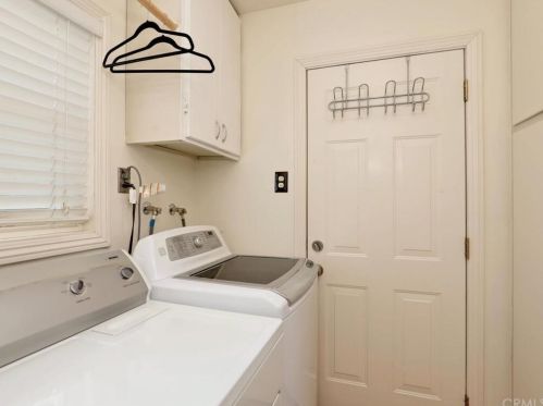 7845 La Mirada Cir, Buena Park CA  90620-2308 exterior