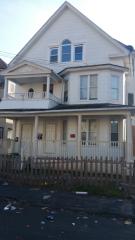 19 Ridgewood St, Waterbury CT  06710-1938 exterior