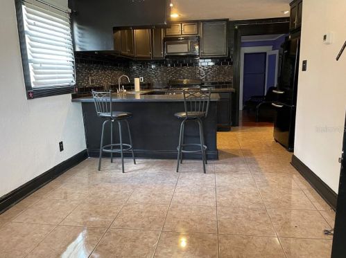 523 Frank Lloyd Wright Way, Lakeland FL  33803-1134 exterior