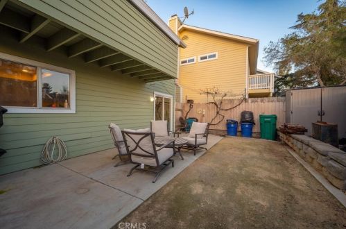 122 Valley View Dr, Santa Maria CA  93455-5540 exterior