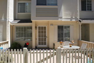 7486 Oxford Cir, Pleasanton, CA 94568-3760