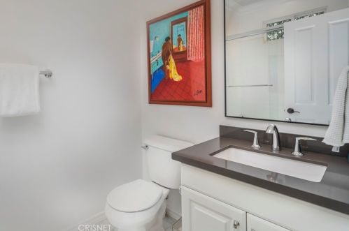 26173 Lone Rock Ct, Santa Clarita CA  91381-0647 exterior