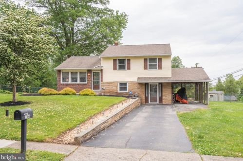 114 Henry Rd, Norristown, PA 19403-1329