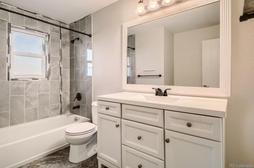 1233 Joplin St, Denver CO 80013-2432 exterior